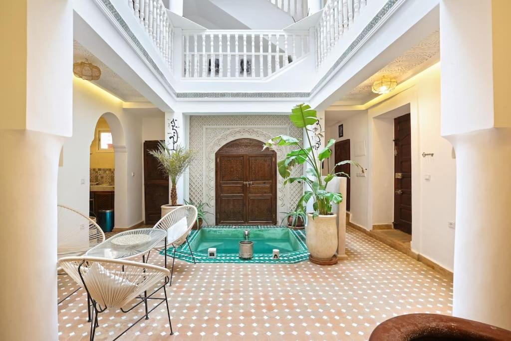 Riad El Khir En Centre Ville Rooftop Et Bassin Marrakesh Extérieur photo