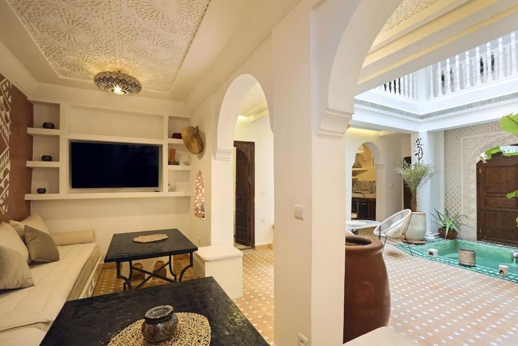 Riad El Khir En Centre Ville Rooftop Et Bassin Marrakesh Extérieur photo